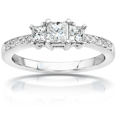 Princess Cut 14K 3 Stone Engagement Ring (1.05 ctw)