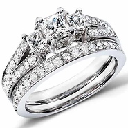3 Stone Princess Cut Fancy Wedding Ring Set (1.00 ctw)