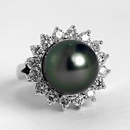 Black Pearl and Diamond Ring