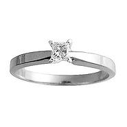 Solitare Princess Cut Diamond Promise Ring