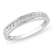 10K White Gold 0.25 ctw Diamond Channel Set Ring