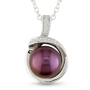 Sterling Silver .04 ctw Diamond Freshwater Pearl Fashion Pendant