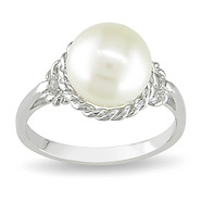 Sterling Silver 9 - 9.5 MM White Freshwater Pearl Fashion Ring